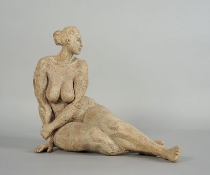 ANONYME "Nu féminin assis"


Sculpture en terre cuite


H : 23 cm environ