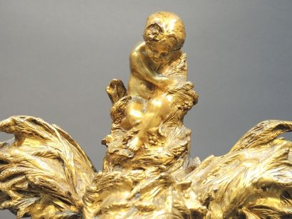 Raoul LARCHE (1860-1912) "Les blés"

Importante lampe à 4 lumières en bronze doré

Signée...
