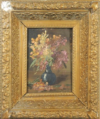 Edmond VAN COPPENOLLE (c.1843/46-1915) Natures mortes aux vases fleuris

Paire d'huiles...