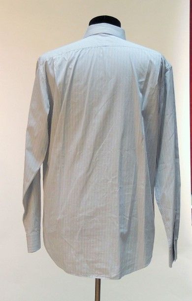 Hermès Paris, Loft Design By Chemise pour homme en coton gris avec rayures doubles...