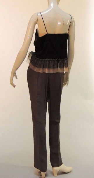 Jean Paul Gaultier femme, Sabrina Nadal, Anonyme Tailleur pantalon figurant un dégradé...