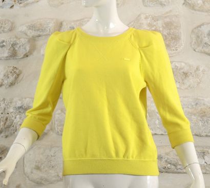 Marc by MARC JACOBS. Sweat jaune canari, encolure ronde, manches 3/4. Taille S.