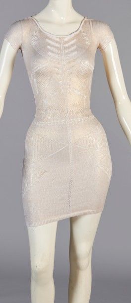 PINKO mini robe ajourée en tricot viscose et lurex blanc et or (T S) (excellent ...