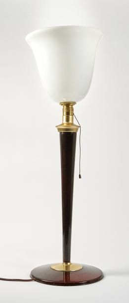 LAMPE MAZDA Lampe de bureau MAZDA, fût en bois, base en métal imitation bois et métal...