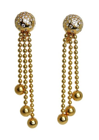 CARTIER - BOUCLES D'OREILLES Paire de pendants d'oreilles en or jaune 18K 750/°°...