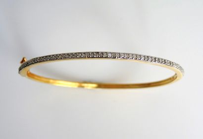 Bracelet jonc Bracelet jonc en vermeil 925/°° serti d'une ligne de diamants (poids...