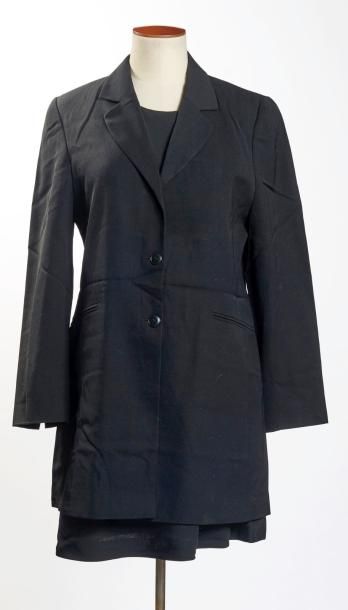 Régina RUBENS ENSEMBLE trois pièces en laine noire : ROBE évasée (T 2), MANTEAU et...