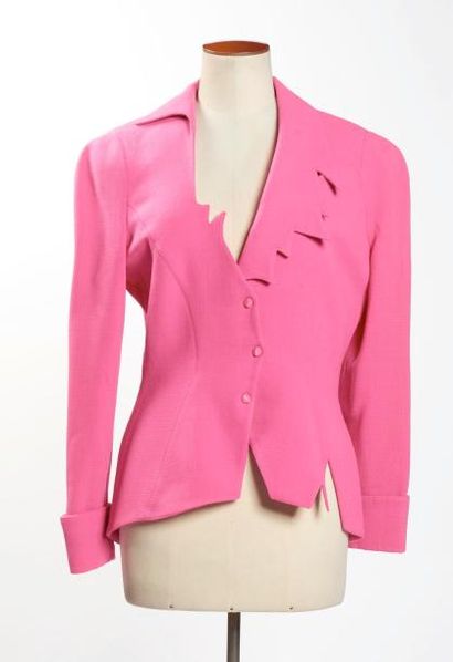 THIERRY MUGLER Couture circa 1990/95, ANONYME VESTE en laine peignée rose shoking,...