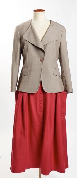 COL CLAUDINE, MAX MARA, MADE IN VICTOIRE JUPE en lainage framboise de forme maxi...