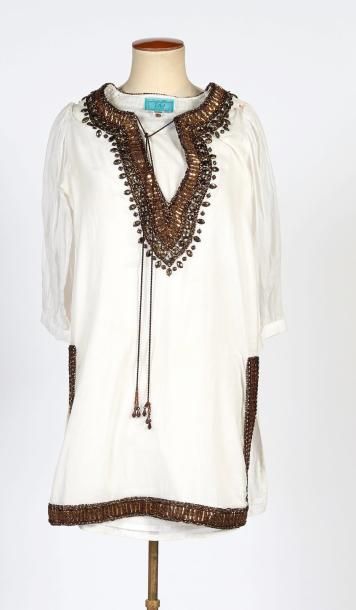 TAJ by Sabrina CRIPPA, LALY ROBE d'inspiration tunisienne en coton blanc rebrodée...