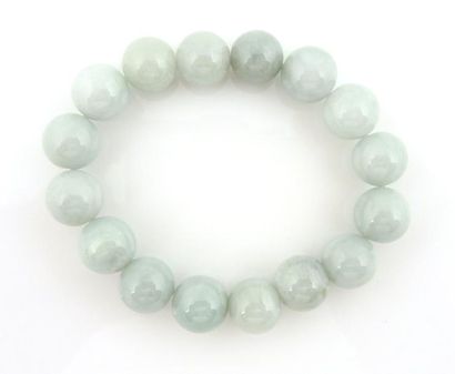 BRACELET JADE JADEITE Bracelet extensible composé de perles de jade jadéite. Diam:...