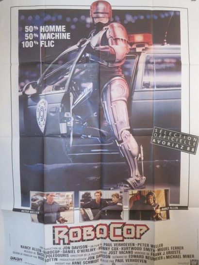 ROBOCOP "ROBOCOP" de Paul Verhoeven avec Peter Weller Affiche 1,20 x 1,60 - "TERMINATOR"...