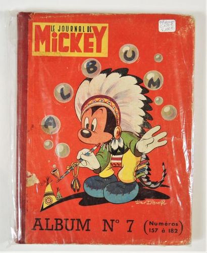 UNIVERS DE WALT DISNEY JOURNAL DE MICKEY
Edi-Monde, 1955 - N°157 au 182 reliure éditeur...