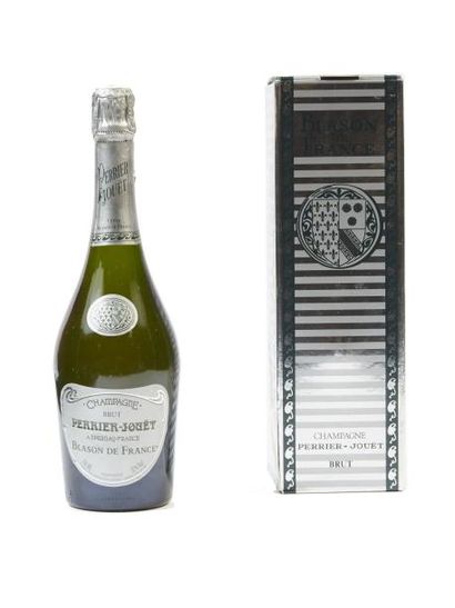 CHAMPAGNE. PERRIER JOUET Bouteille de Champagne PERRIER JOUET. Cuvée "Blason de France"....