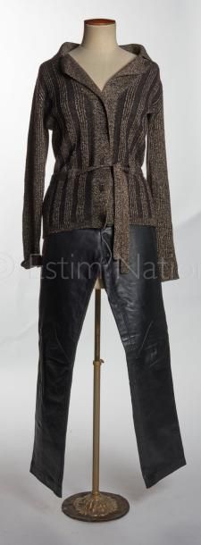 MIU MIU, OSX Vintage CARDIGAN en tricot de laine et cachemire mélangés noir rehaussé...