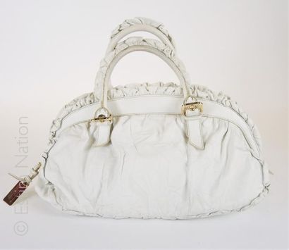 DOLCE & GABBANA SAC en agneau à effet froissé blanc, anses et bordures bouillonnées,...