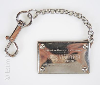 LOUIS VUITTON BRACELET pouvant être porté en bijou de sac ou porte-clés en métal...