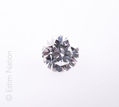 DIAMANT SUR PAPIER DE 0.46 CARAT Diamant sur papier de 0.46 carat, de taille bri...