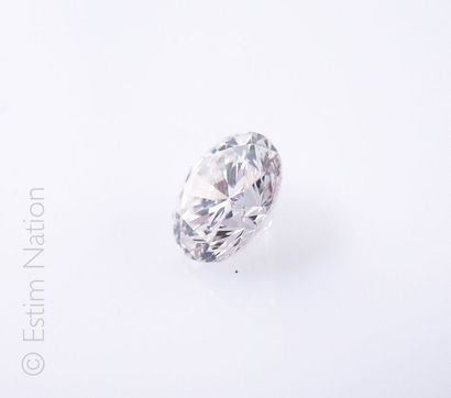 DIAMANT SUR PAPIER DE 0.46 CARAT Diamant sur papier de 0.46 carat, de taille bri...