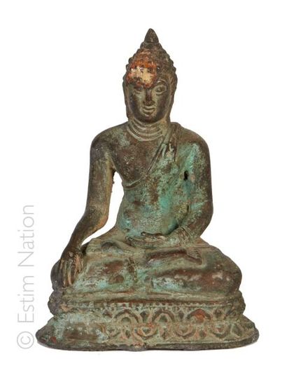 INDE XIXe SIÈCLE Bouddha dans la posture du lotus. Bronze.


Inde, XIXème siècle


Haut....