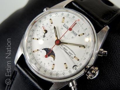 EBERHARD NAVY MASTER Montre bracelet chronographe Eberhard Navy Master Triple date...