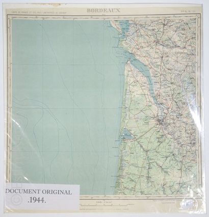 BORDEAUX Carte de Bordeaux et de sa région, en couleurs, 52 x 52 cm, datée 1944,...