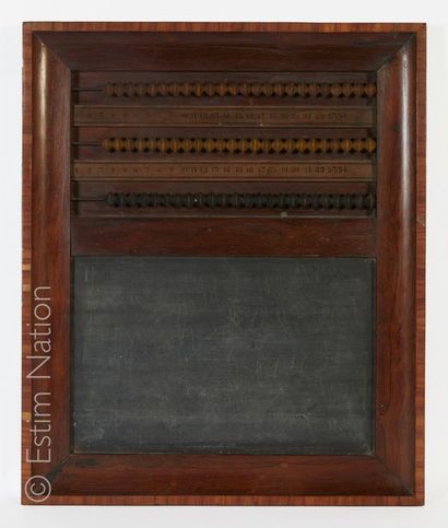 BOULIER DE BILLARD Boulier de billard en bois et ardoise.

Dimensions 70 x 59 cm

(assez...
