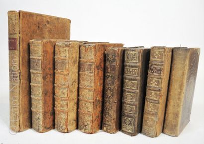 DIVERS LITTERATURE C. CORNELII TACITI Opera. Paris, 1776, 3 volumes, incomplet.



Lettres...