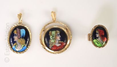 Emaux de Limoges Lot de bijoux en émail de Limoges à décors de profils de femmes...