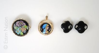 Emaux de Limoges Lot de bijoux en émail de Limoges à décors divers sur fond noir...