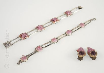Emaux de Limoges Lot de bijoux en émail de Limoges dans les tons rose comprenant...