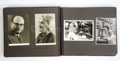 ANONYME ANONYME


Album-photo d'une famille - composé de 38 pages - avec 90 photos...