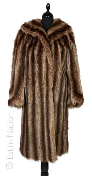 ANONYME Vintage MANTEAU 9/10 en marmotte naturel, col châle, crochet, deux poches...