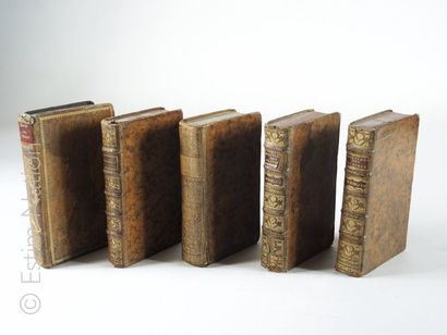 RELIURES XVIIIe et XIXe Ensemble d'environ 20 volumes reliés in-12 et in-8,en état...