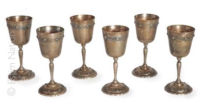 VERRES MODIFICATION CATALOGUE : Poids total: 1678g
Suite de six verres à pied en...