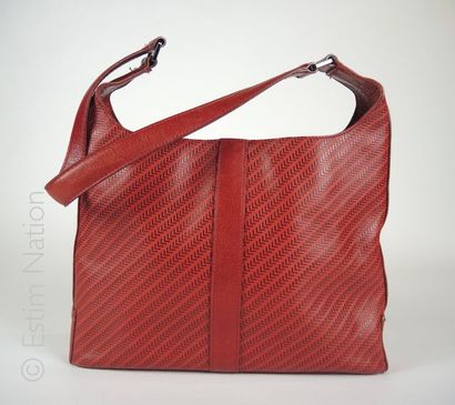 LANCEL, LAMARTHE SAC en cuir façonné de "L" rouges (20 X 30 X 6 cm) (dustbag) (patine...