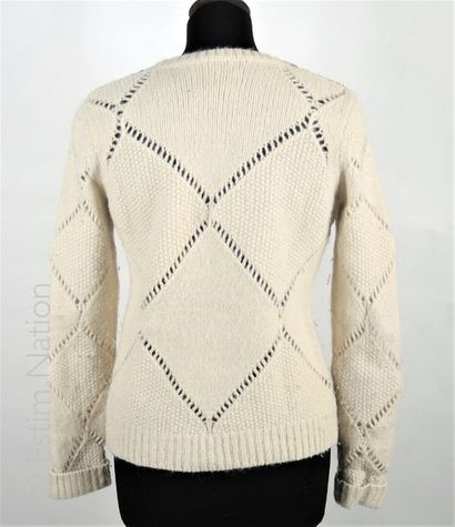 ZADIG & VOLTAIRE PULL-OVER en tricot ajouré de laine et alpaga écru, épaules rehaussées...