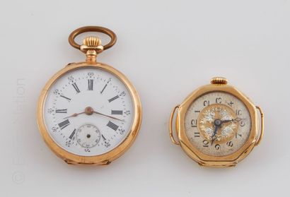 LOT DE MONTRES Deux éléments : une montre de poche en or jaune 18K (750°/00) au dos...
