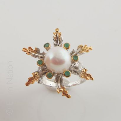Bague Bague à motif floral en argent et argent doré (925/°°), centrée d’une perle...
