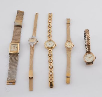LOT DE MONTRES Lot de 5 montres bijoux, en plaqué or et métal, marques Gruen, Timex...