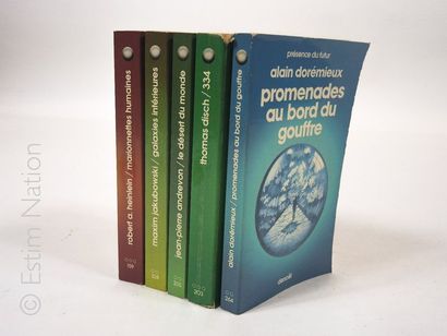 SCIENCE FICTION Ensemble d'une centaine de romans de science fiction en langue française....
