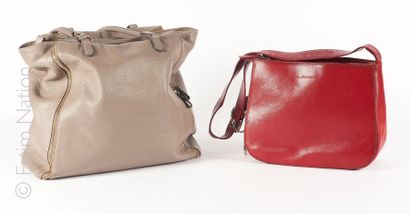 LONGCHAMP, LANCEL, MACDOUGLAS CABAS en cuir glacé beige (25 x 26 x 11 cm) (salissures...