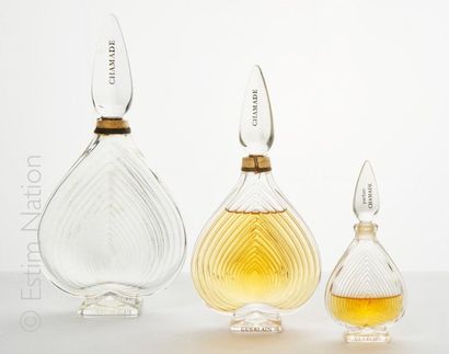 Guerlain GUERLAIN "Chamade"
Lot de 3 flacons, flacons en verre en forme de coeur...