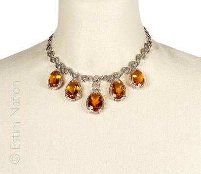 IMPORTANT COLLIER DIAMANTS CITRINES Important collier en argent (925/°°) composé...