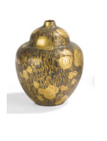 MAISON CHRISTOFLE. Attribuable à Luc LANEL (1893/1925) Vase de forme coloquinte en...
