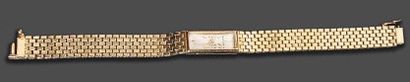 BLANCPAIN Montre en or 18k avec son bracelet en or d'origine. Modèle rectangulaire...