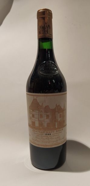 null 1 Bouteille CHÂTEAU HAUT BRION 1er GCC - Pessac Léognan 1988

Niveau bon