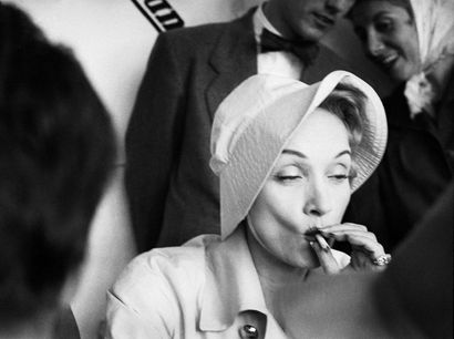 null Luc Fournol 

Marlene Dietrich 

Tirage papier argentique format 26 X 40 cm...