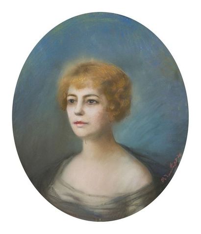 École russe du XIXème siècle 
Portrait de jeune femme
Pastel. Signature illisible...