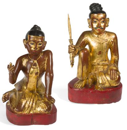 Siam. XIXème siècle 
Les offrants
Deux statuettes en bois doré et incrusté de verroteries...